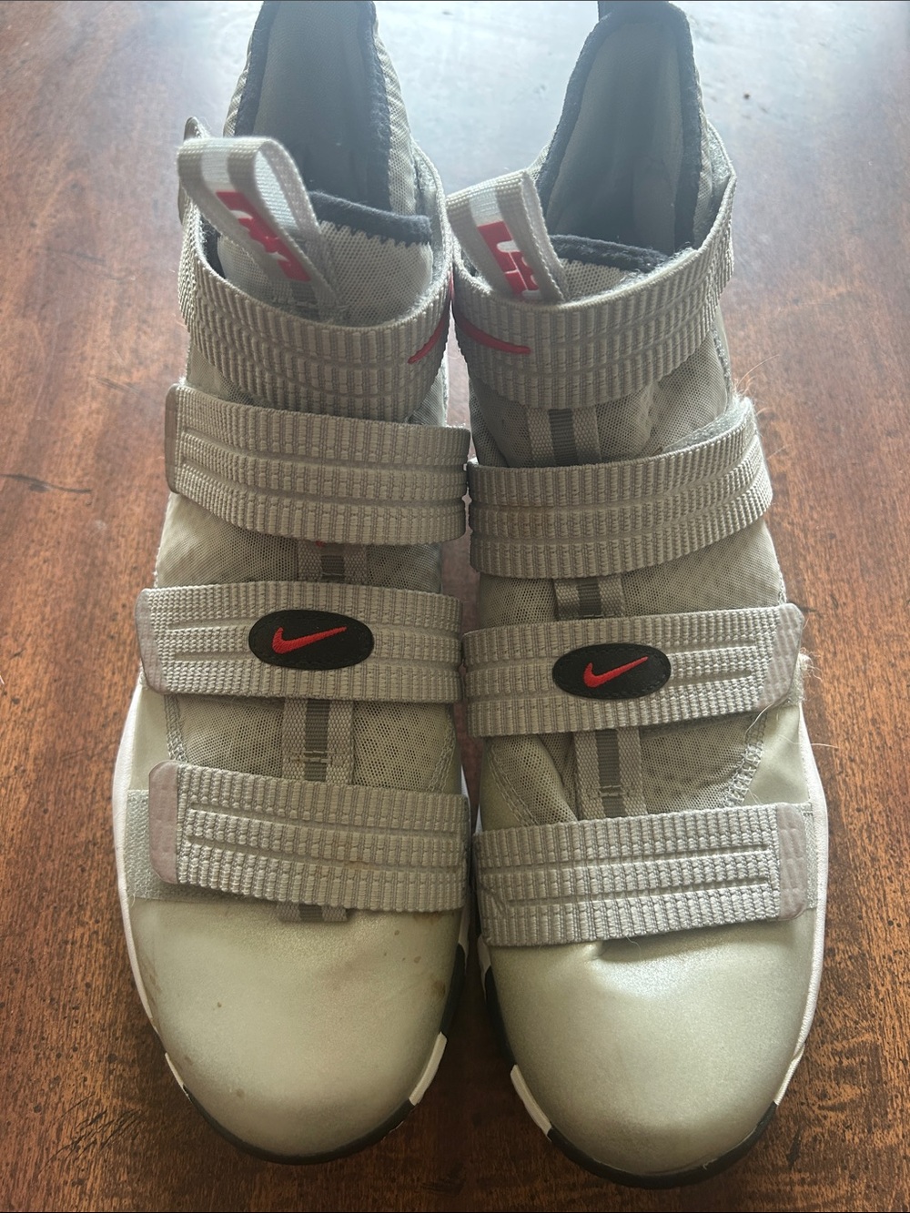 “Used Like New” Nike LeBron Soldier 11 SFG "Silver size 12